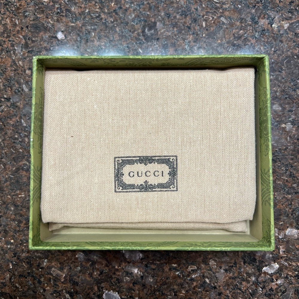 Gucci Beige Leather Card Holder Wallet NWT - Picture 2 of 6
